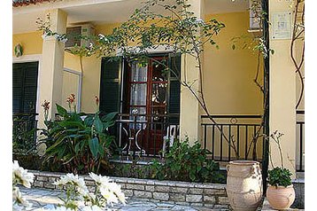 Grèce Privát Liapádes, Extérieur